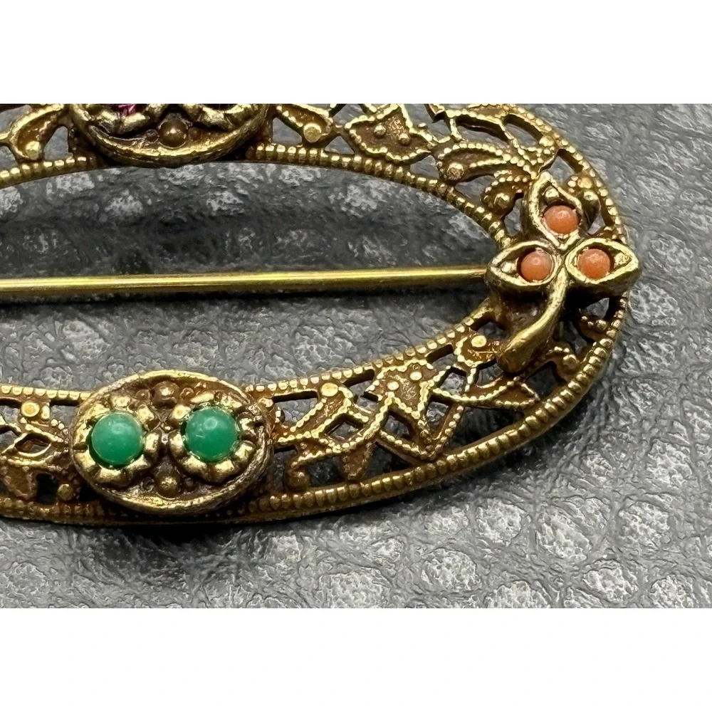 Vintage 1928 Brand Gold Tone Filigree Oval Brooch Etruscan - Victorian Style
